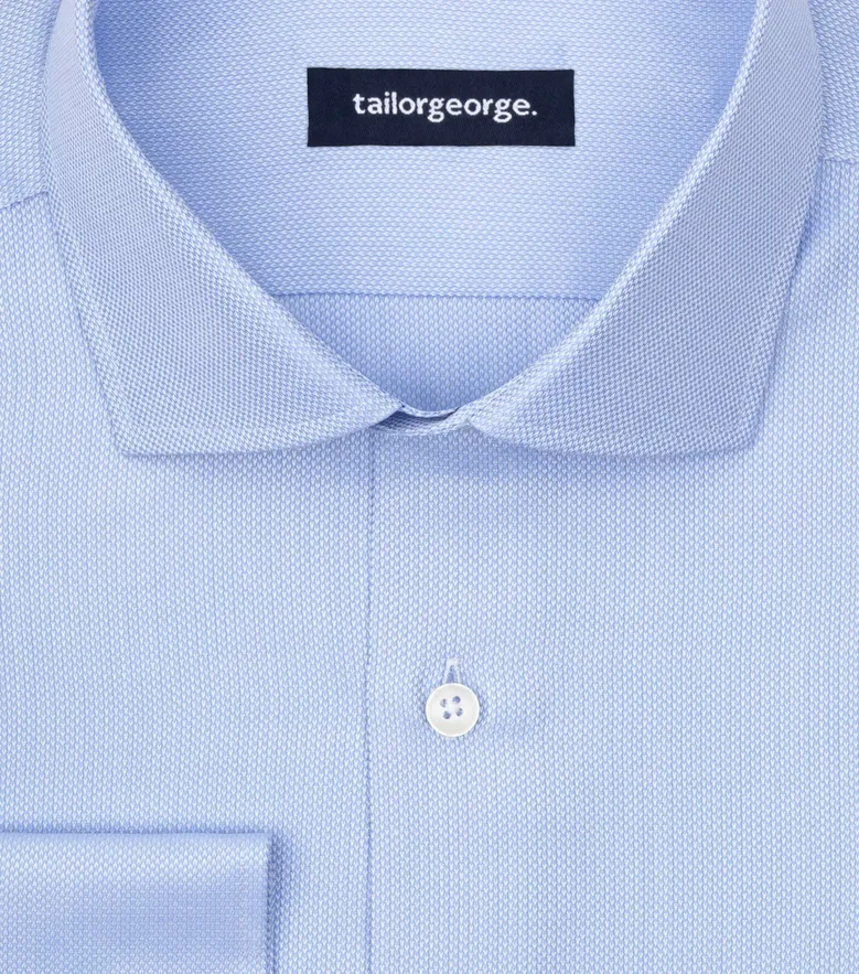 Bügelleichtes, schlichtes weißes Popeline-Hemd