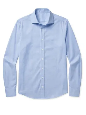 Himmelblaues Chambray-Hemd